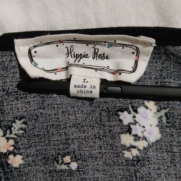 Hippie Rose Women's L Long-Sleeved Black.White Floral Tie Waist Rayon Easy Care - Picture 2 of 9